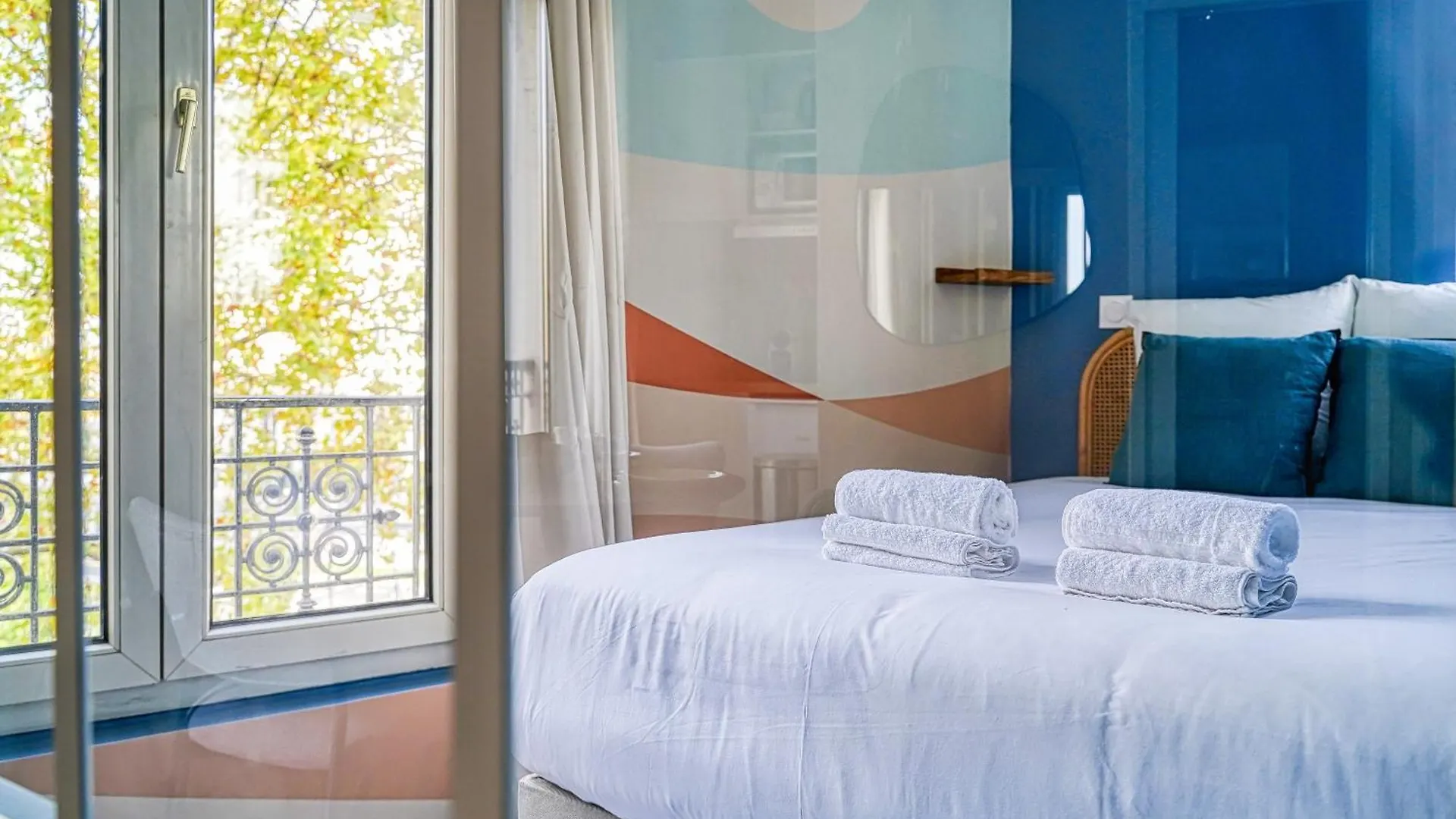 Studio Climatise Au Calme - Proche Batignolles Paris France