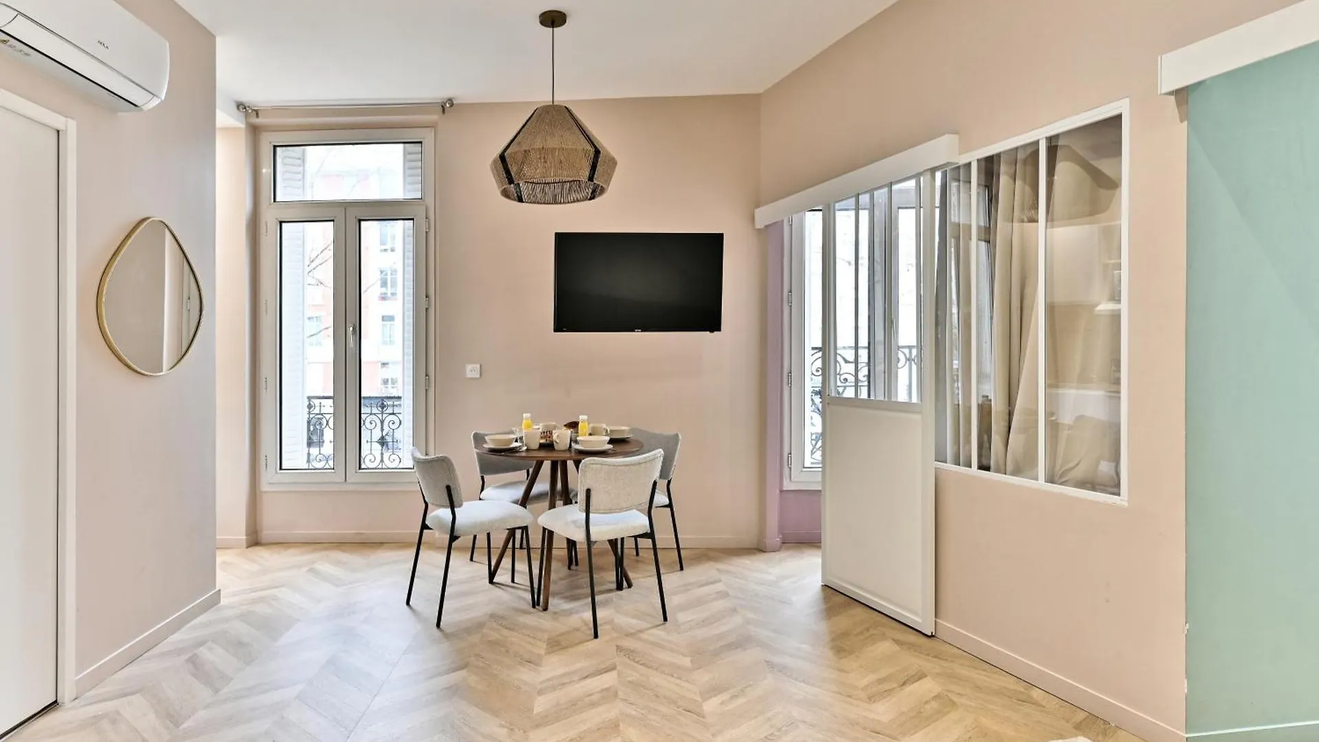 Studio Climatise Au Calme - Proche Batignolles Paris