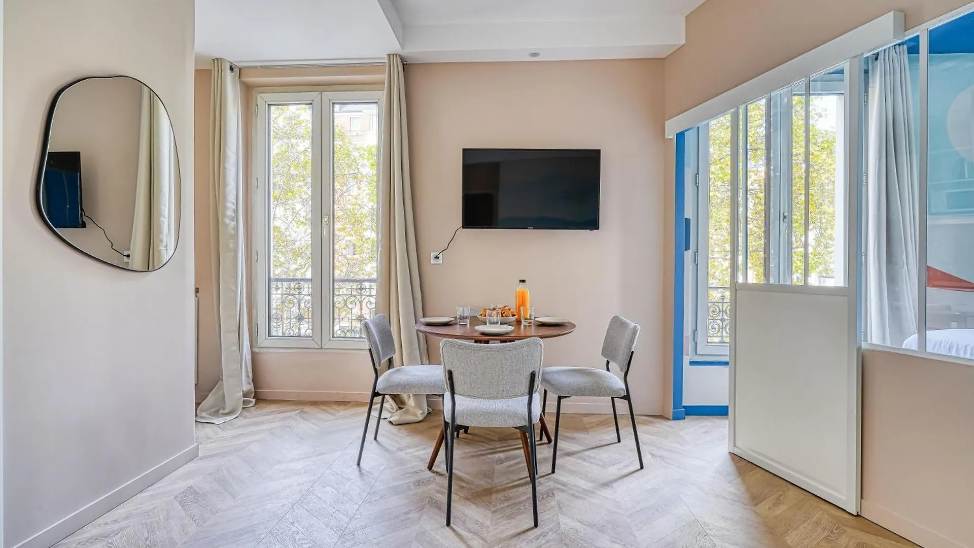 Studio Climatise Au Calme - Proche Batignolles Paris Apartment